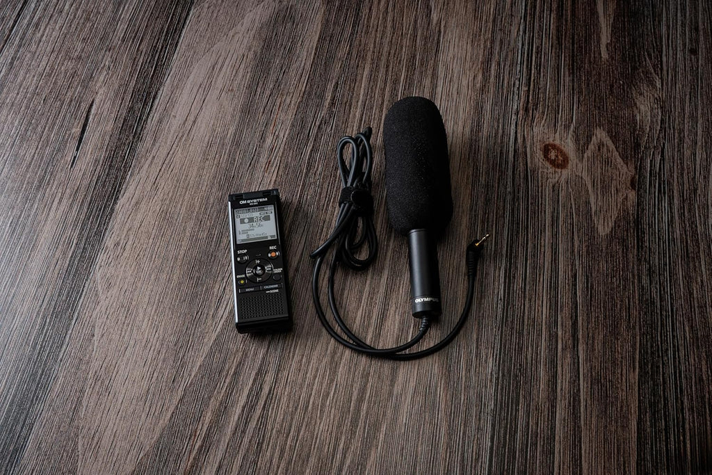 Bundle of OM SYSTEM WS-883 Digital Voice Recorder, Linear PCM/MP3 Recording Formats, USB-A Battery Charging, True Stereo Microphones, 8GB Built-in Memory (Black) + OM SYSTEM Microphone Cable ME-15